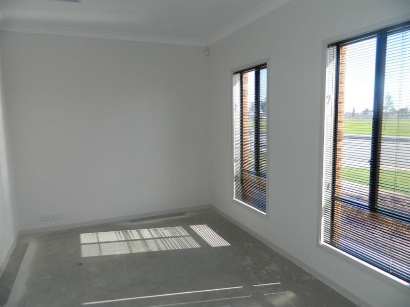 27 Saint Clair Avenue, Woodville SA 5011