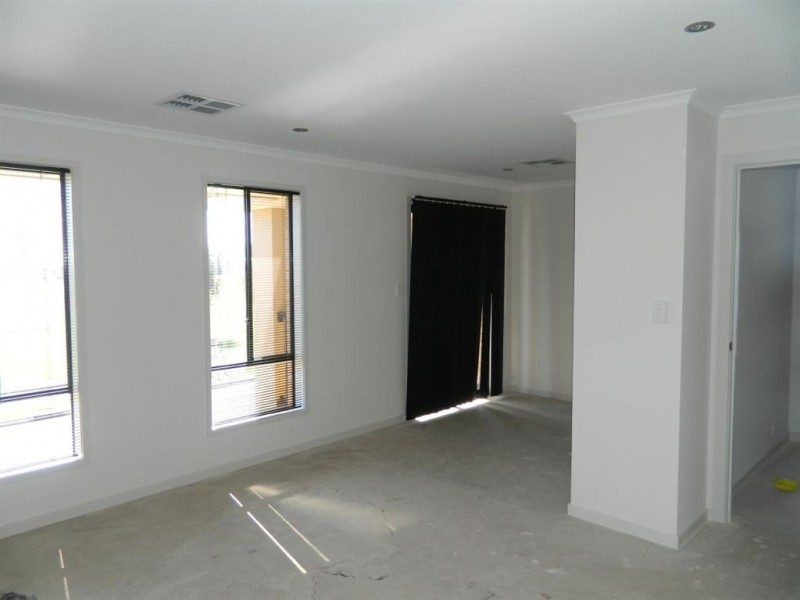 27 Saint Clair Avenue, Woodville SA 5011