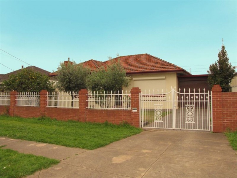 12 Harcourt Street, Mansfield Park SA 5012