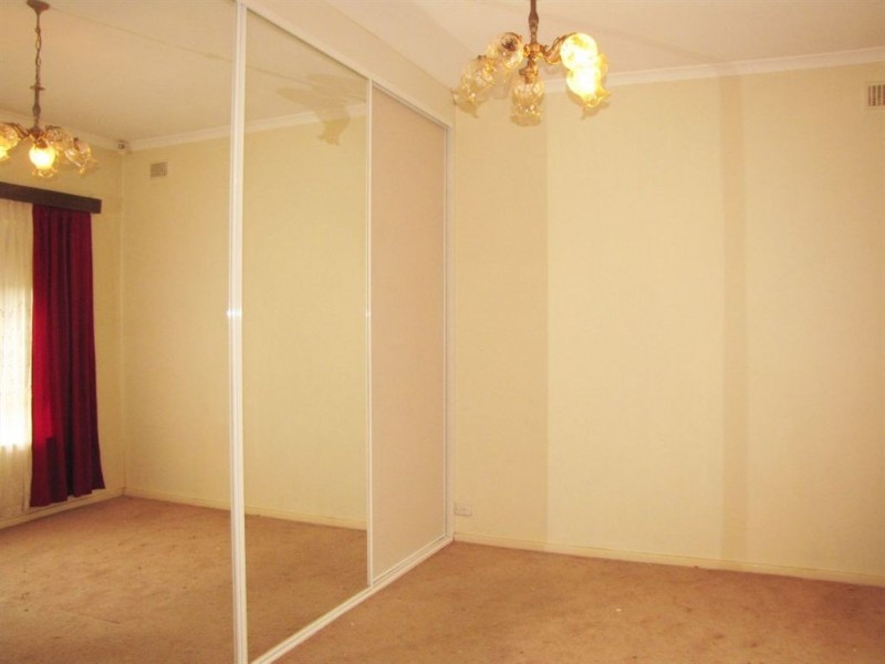 12 Harcourt Street, Mansfield Park SA 5012