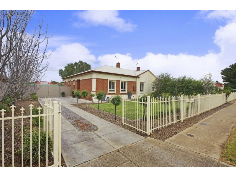 152 Humphries Terrace, Woodville Gardens SA 5012