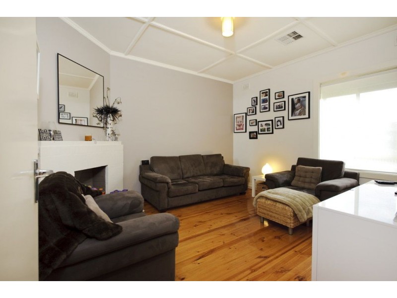 152 Humphries Terrace, Woodville Gardens SA 5012