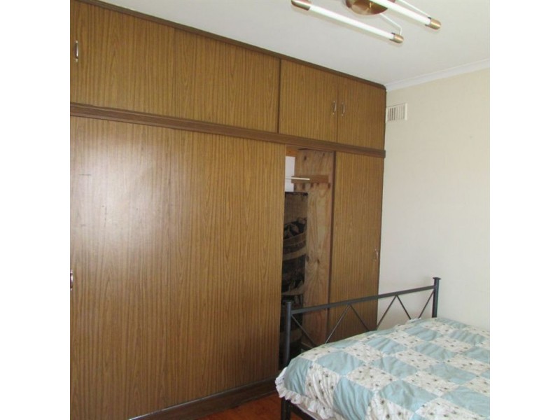 80 Russell Street, Rosewater SA 5013