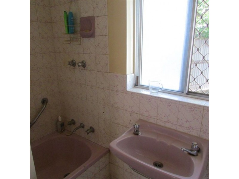 80 Russell Street, Rosewater SA 5013