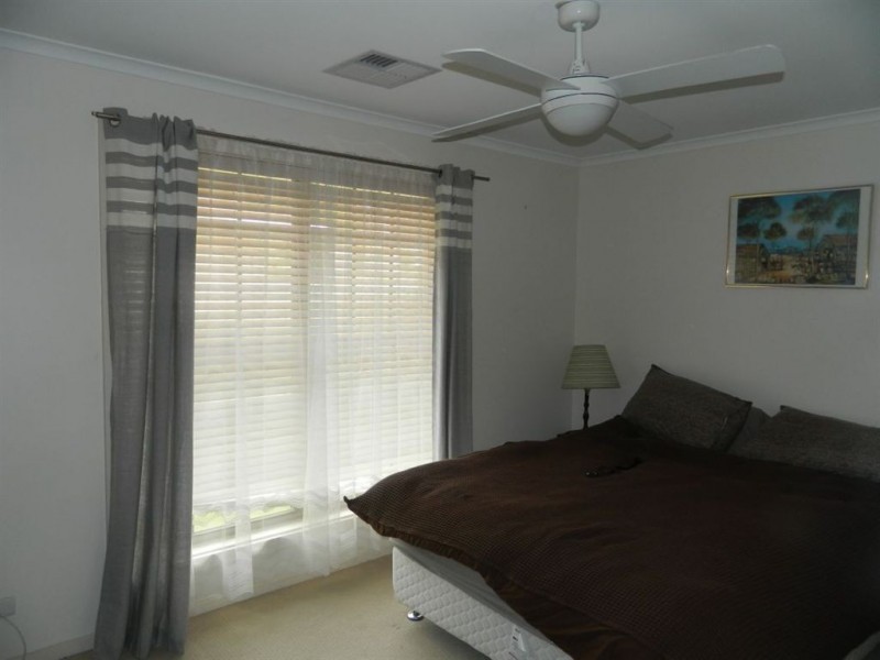 2/296 Military Road, Grange SA 5022