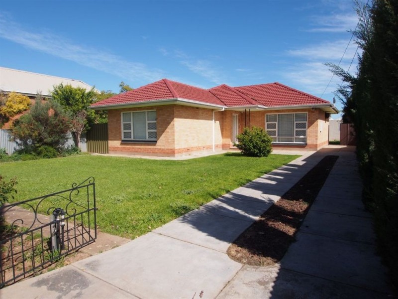 44 William, Beverley SA 5009