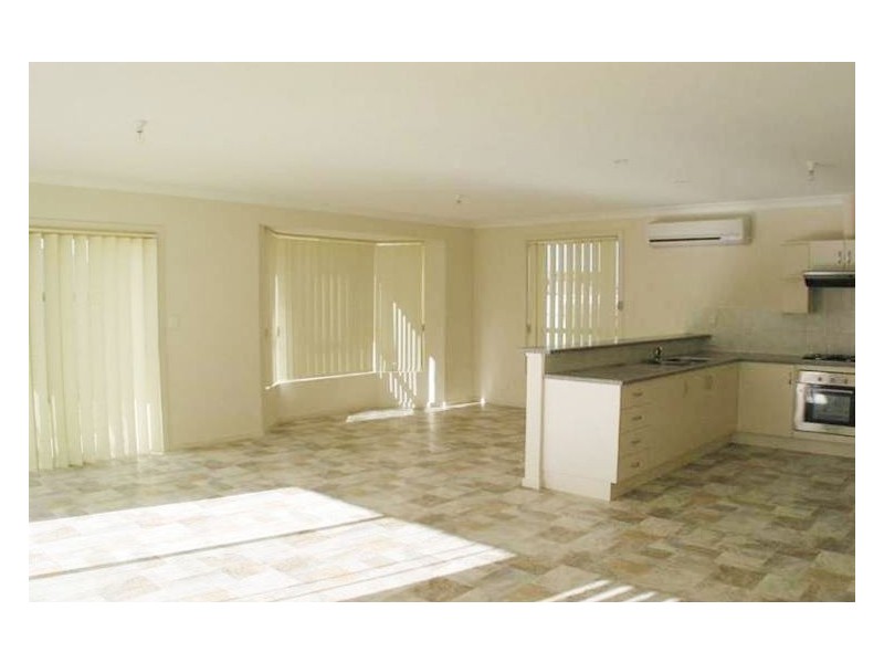 2/216 Diment Road, Burton SA 5110