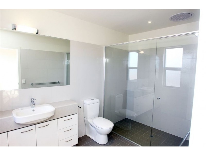 34 Lawton Cres, Woodville West SA 5011