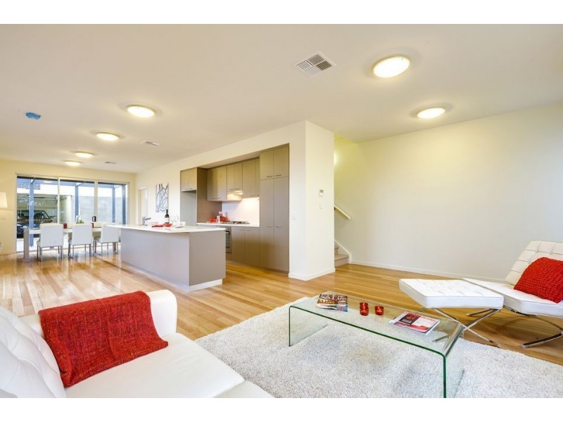 36 Lawton Cres, Woodville West SA 5011