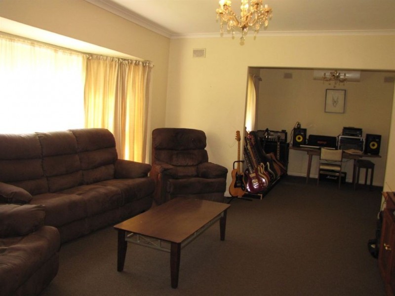 49 Clifford Street, Brooklyn Park SA 5032