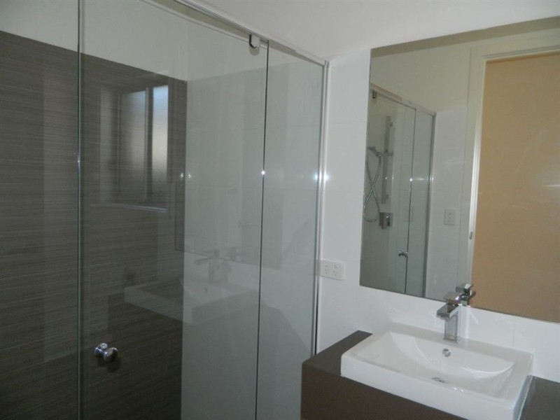 8 Bernard Street, Findon SA 5023