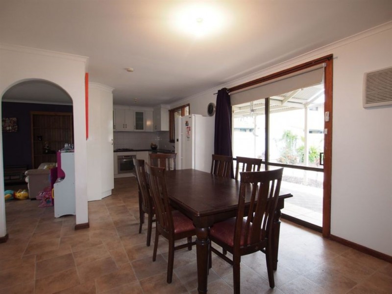 2 Eagle Court, Semaphore Park SA 5019