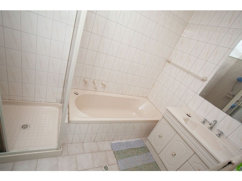 28 Olveston Avenue, Beverley SA 5009