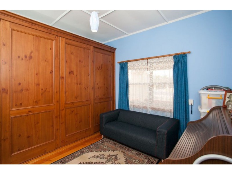 28 Olveston Avenue, Beverley SA 5009