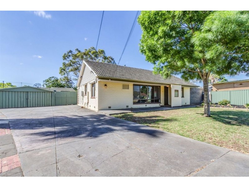 11 Barnes Cresent, Parafield Gardens SA 5107