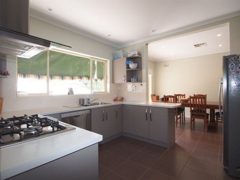 35 Steventon Drive, Banksia Park SA 5091