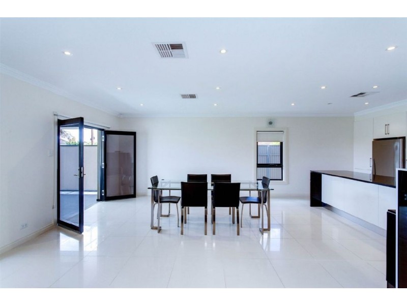 1 Hill Street, Woodville South SA 5011