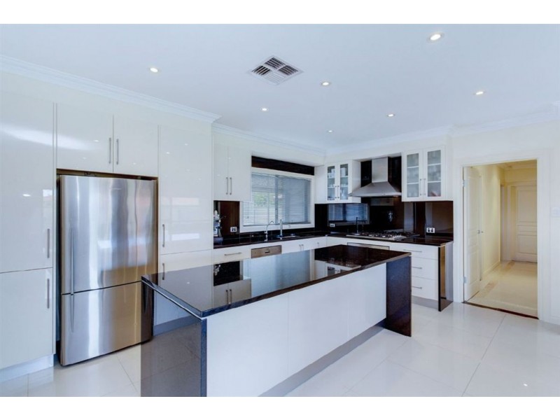 1 Hill Street, Woodville South SA 5011