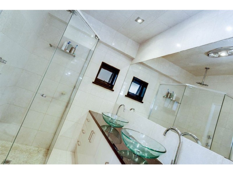 1 Hill Street, Woodville South SA 5011