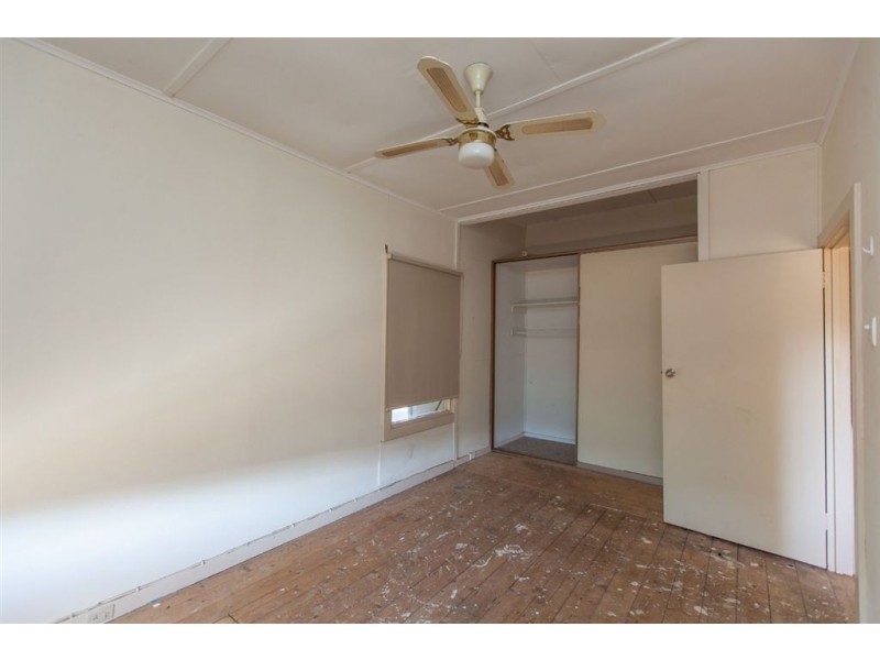 15 Griffiths Drive, Moana SA 5169