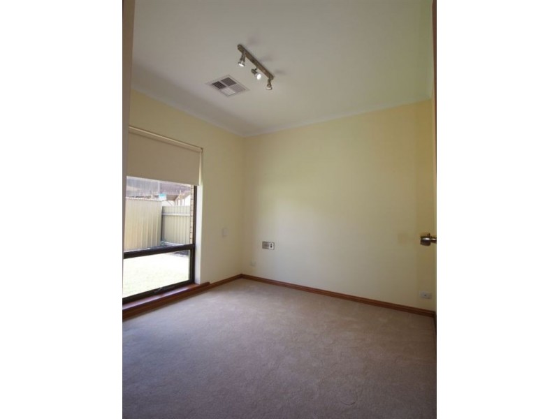 5 Havelock Close, Novar Gardens SA 5040