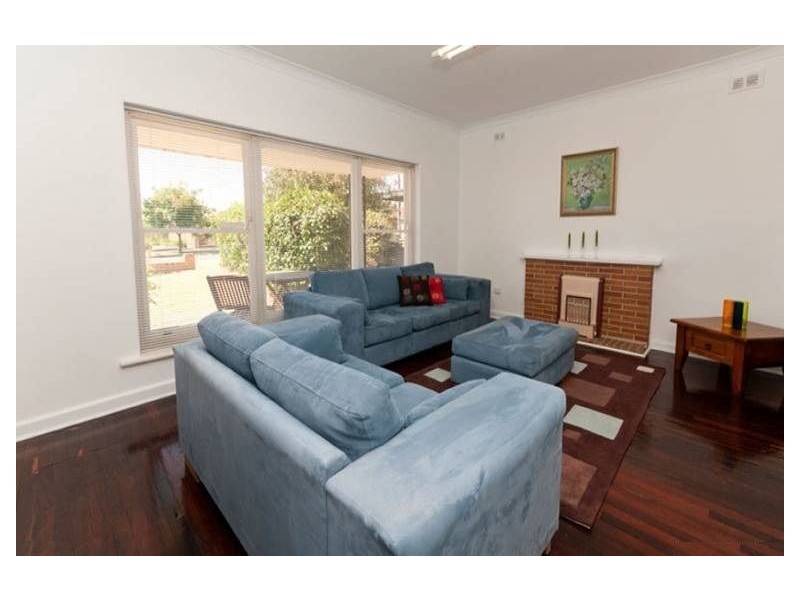 4 Water Street, Kensington Park SA 5068