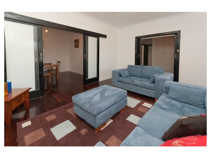 4 Water Street, Kensington Park SA 5068