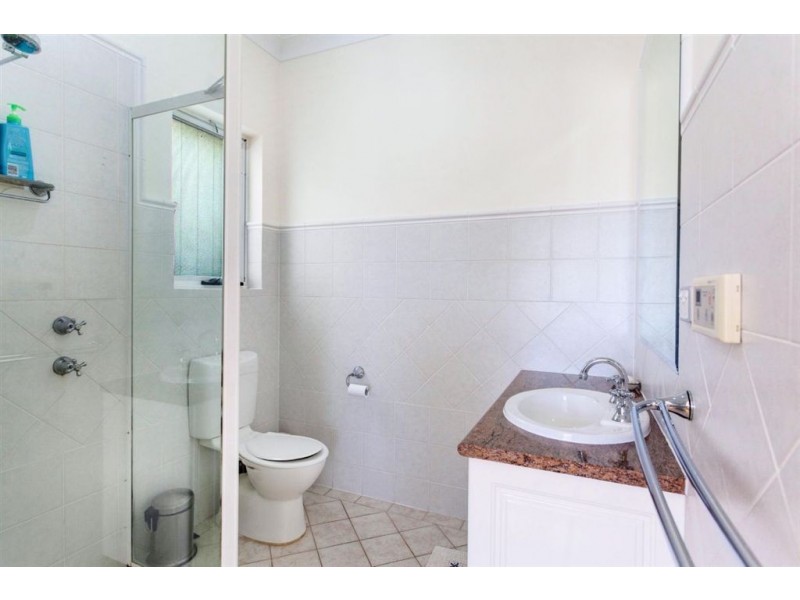 10 York Avenue East, Fulham Gardens SA 5024