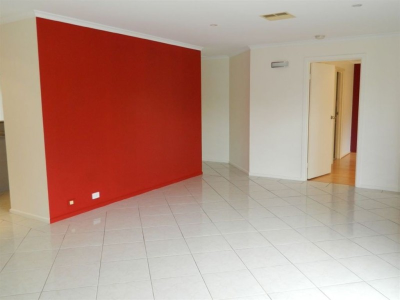 20 Torrens Crescent, Pennington SA 5013