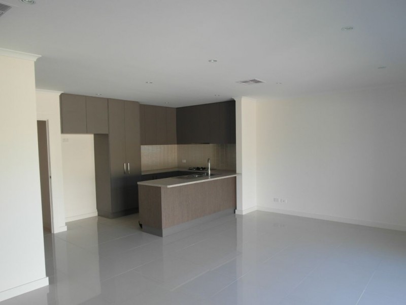 3/43 May Street, Albert Park SA 5014