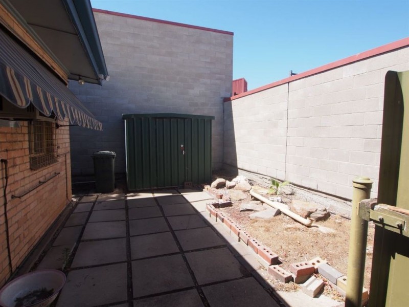 150 Trimmer, Seaton SA 5023