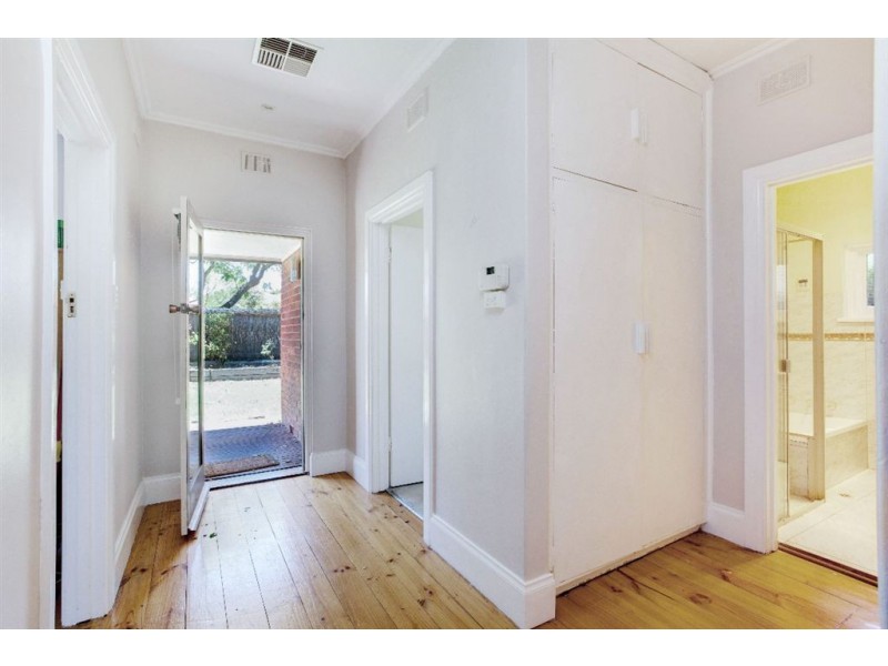 323 Glynburn Road, Kensington Park SA 5068