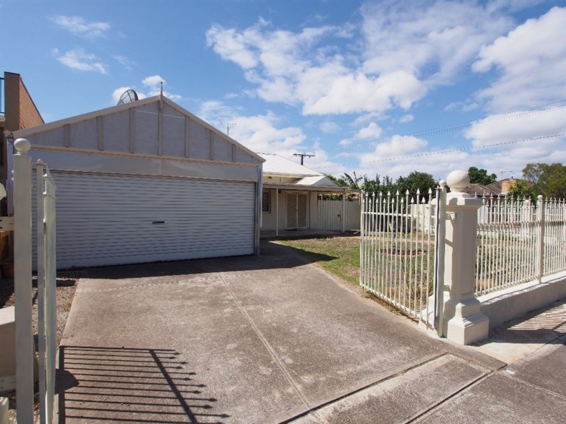 30 Third Avenue, Woodville Gardens SA 5012