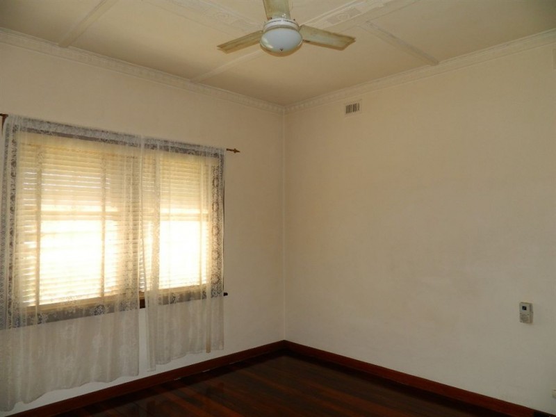 15 Chenoweth Ave, West Croydon SA 5008