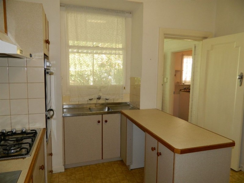 15 Chenoweth Ave, West Croydon SA 5008