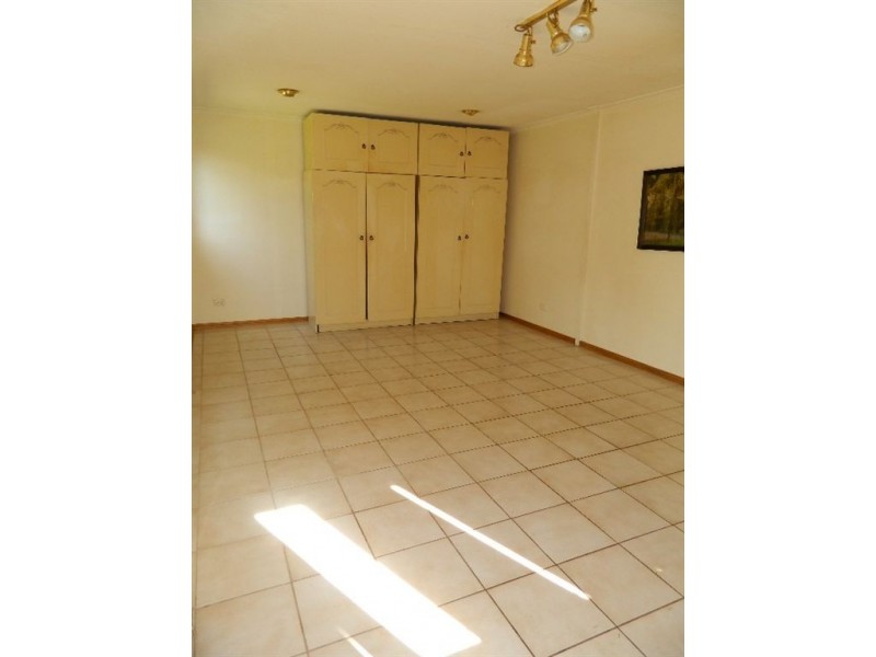 15 Chenoweth Ave, West Croydon SA 5008