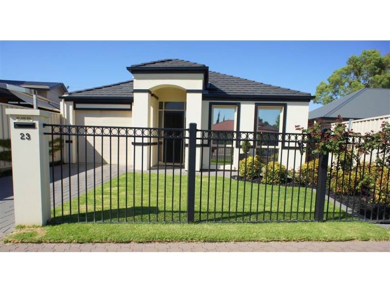 23 Charles Street, Northfield SA 5085