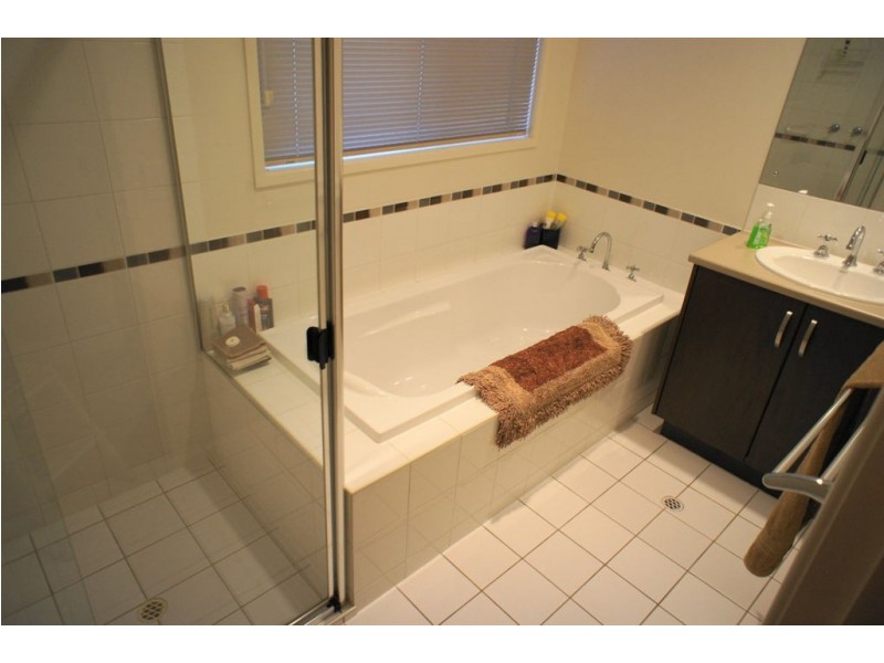 23 Charles Street, Northfield SA 5085