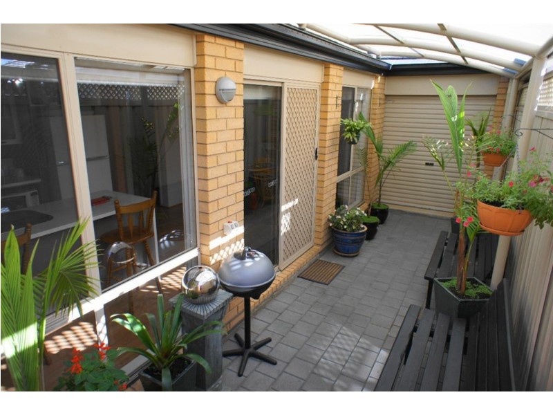 23 Charles Street, Northfield SA 5085