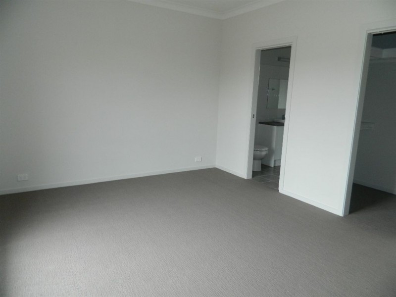 2 Alton Street, Beverley SA 5009