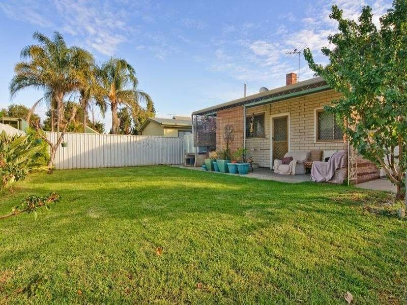 40 Langham Place, Port Adelaide SA 5015