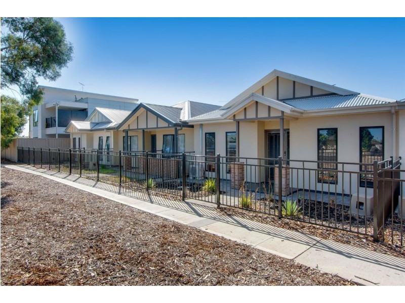 13 Sturt Street, Mansfield Park SA 5012