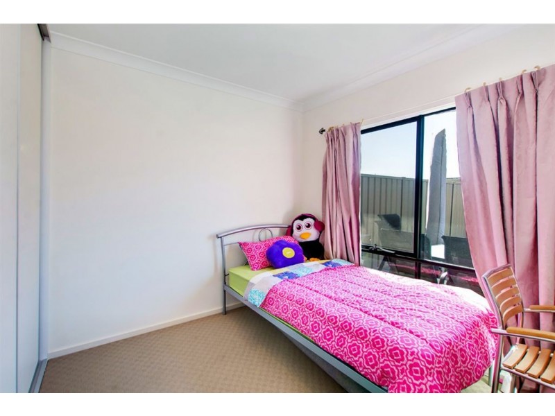 13 Sturt Street, Mansfield Park SA 5012