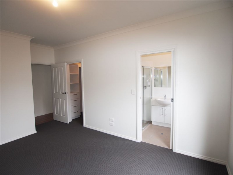 12 Grayson, Kilkenny SA 5009