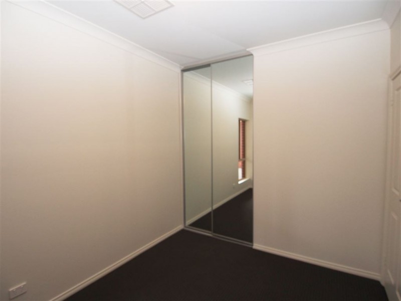 12 Grayson, Kilkenny SA 5009