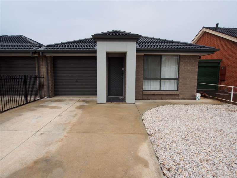 23 Cleve Street, Mansfield Park SA 5012