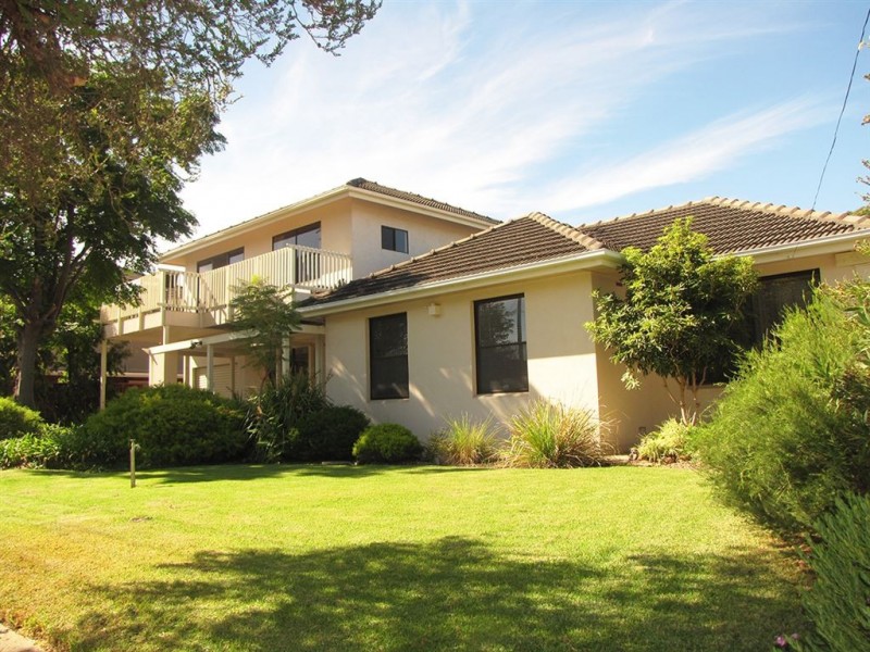 18 Duntroon Crescent, Taperoo SA 5017