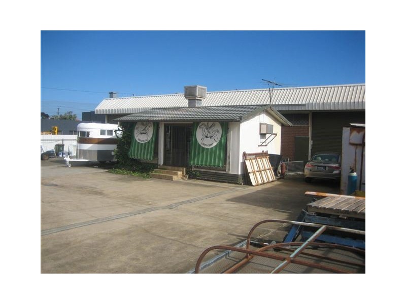 231a Hanson Road, Athol Park SA 5012