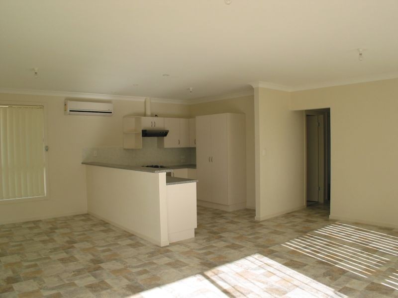 2/14 Diment Road, Burton SA 5110