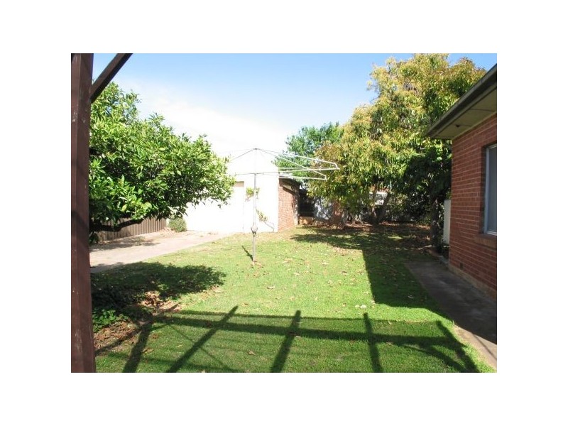 24 Lasscock Avenue, Lockleys SA 5032